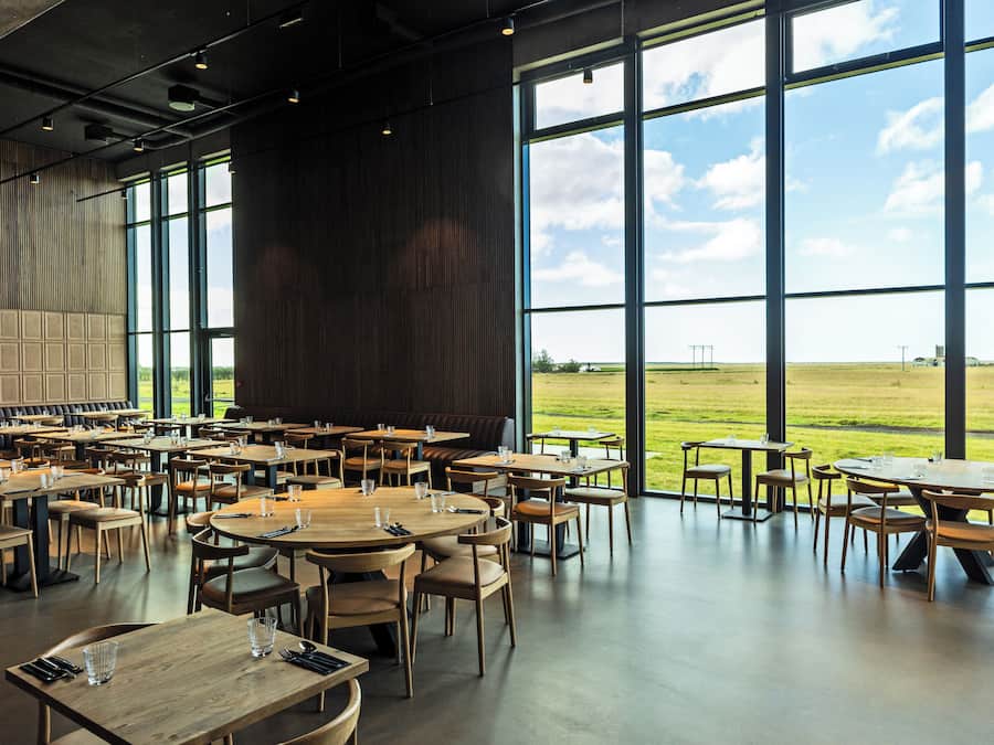 Breakfast, lunch and dinner served