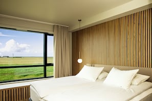 Deluxe-sviitti, tupakointi kielletty | 1 makuuhuone, pimennysverhot, äänieristys, ilmainen Wi-Fi