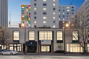 Exterior - Crest at Peachtree 531 spacious 1 Bd 1 Bth (Atlanta)