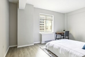 Desk, iron/ironing board, travel cot, bed sheets - Crest at Peachtree 531 spacious 1 Bd 1 Bth (Atlanta)