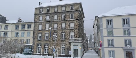 Esterni