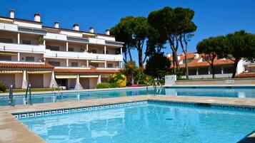 Apartament | Piscina | Piscina a l'aire lliure