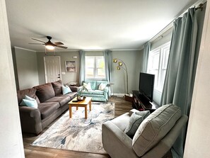 تلفزيون ذكي، كرة قدم الطاولة، كُتُب