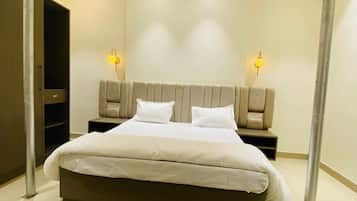 Family Quadruple Room | Free WiFi, bed sheets