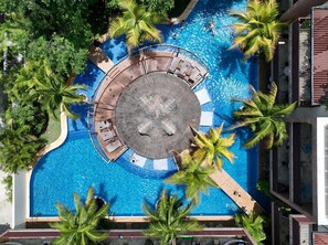 Pool - Tropical Haven - Luxury Apartment with Private Rooftop Pool and amazing pool vie (Tulum)