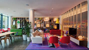 Sala de estar en el lobby