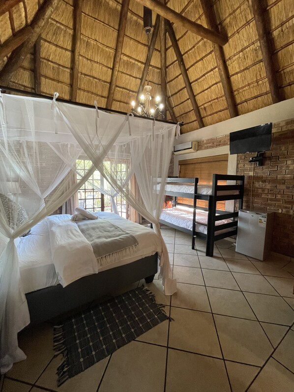 Ropa de cama de alta calidad, wifi gratis y ropa de cama 