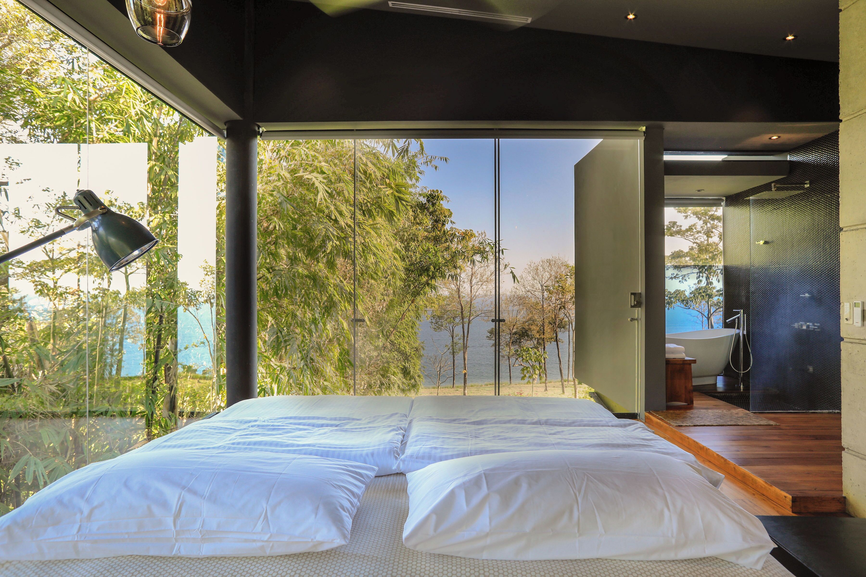 3 habitaciones, tabla de planchar con plancha y wifi gratis 