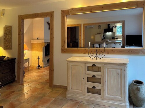 villa de charme sur le Larzac -plain pieds, 3 suites parentales 