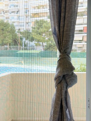 Executive Apartment, Courtyard View | 2 bedrooms, blackout drapes, soundproofing, iron/ironing board