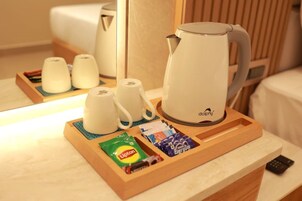 Habitación Deluxe doble | Espacio para trabajar con un portátil y wifi gratis