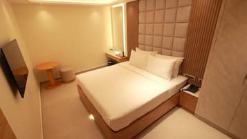 Deluxe Double Room | 1 bilik tidur, ruang kerja komputer riba, Wi-fi percuma