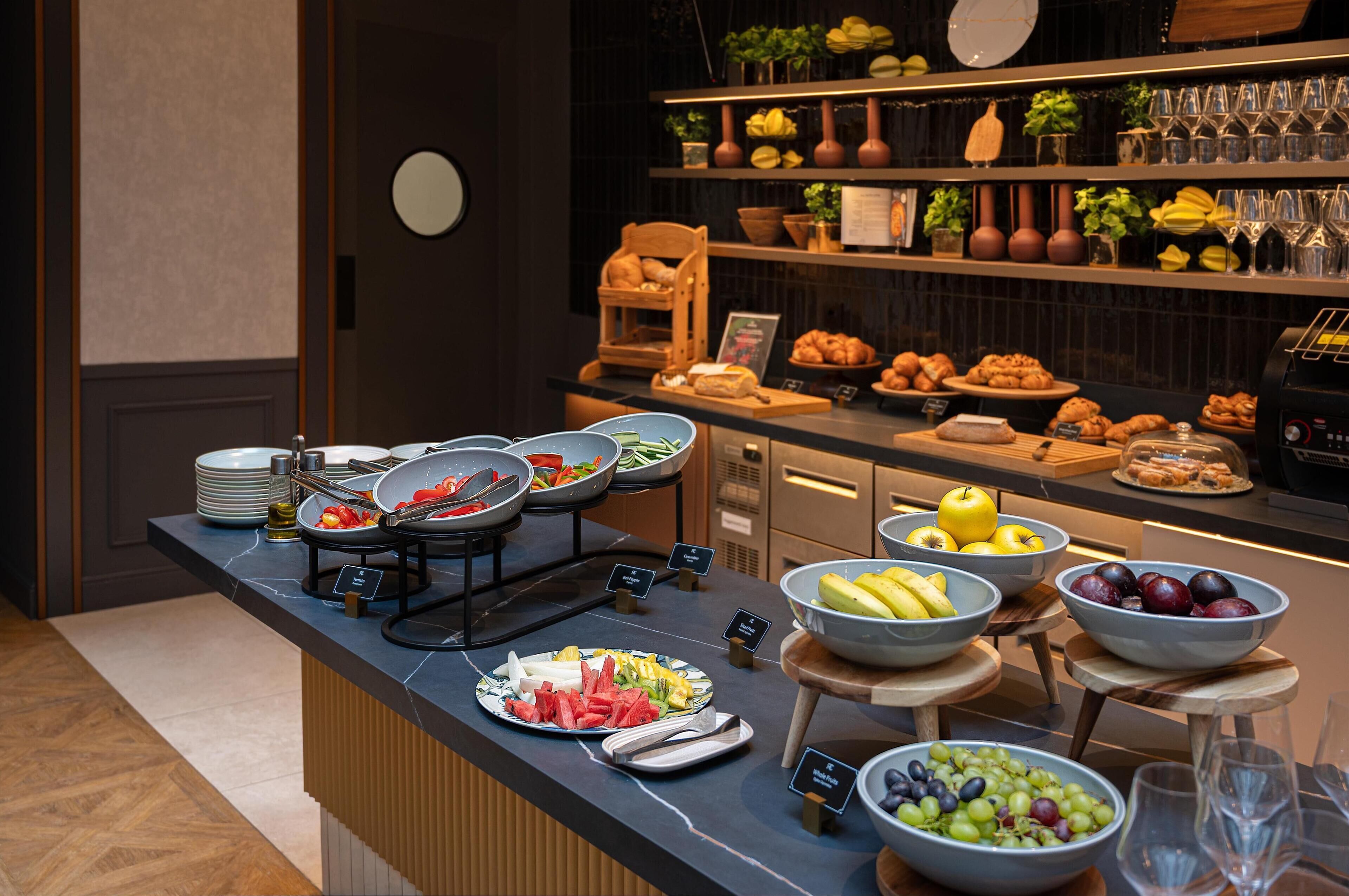 Frukostbuffé varje dag (HUF 10000 per person)