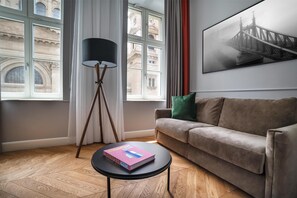 Premium Room (Collection - Basilica View) | Minibar, in-room safe, desk, blackout drapes - Radisson Collection Hotel, Basilica Budapest (Budapest)