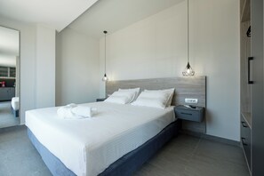 1 bedroom, iron/ironing board, travel crib, free WiFi