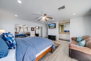 6 chambres, bureau, fer et planche à repasser, Wi-Fi