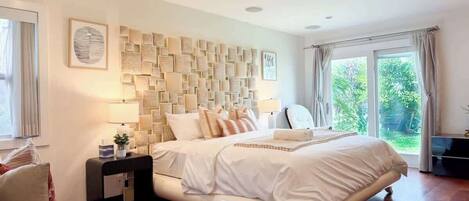 4 soverom, strykejern/-brett, reiseseng for barn og wi-fi