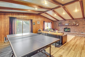 Talo (4 Bedrooms) | Sisätilat