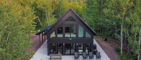 House (3 Bedrooms) | Front of property