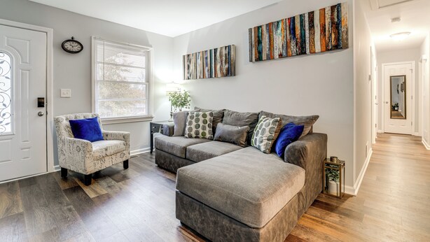 Interior - 15 Mi to Dtwn Atlanta: Home w/ In-unit Laundry (Decatur)