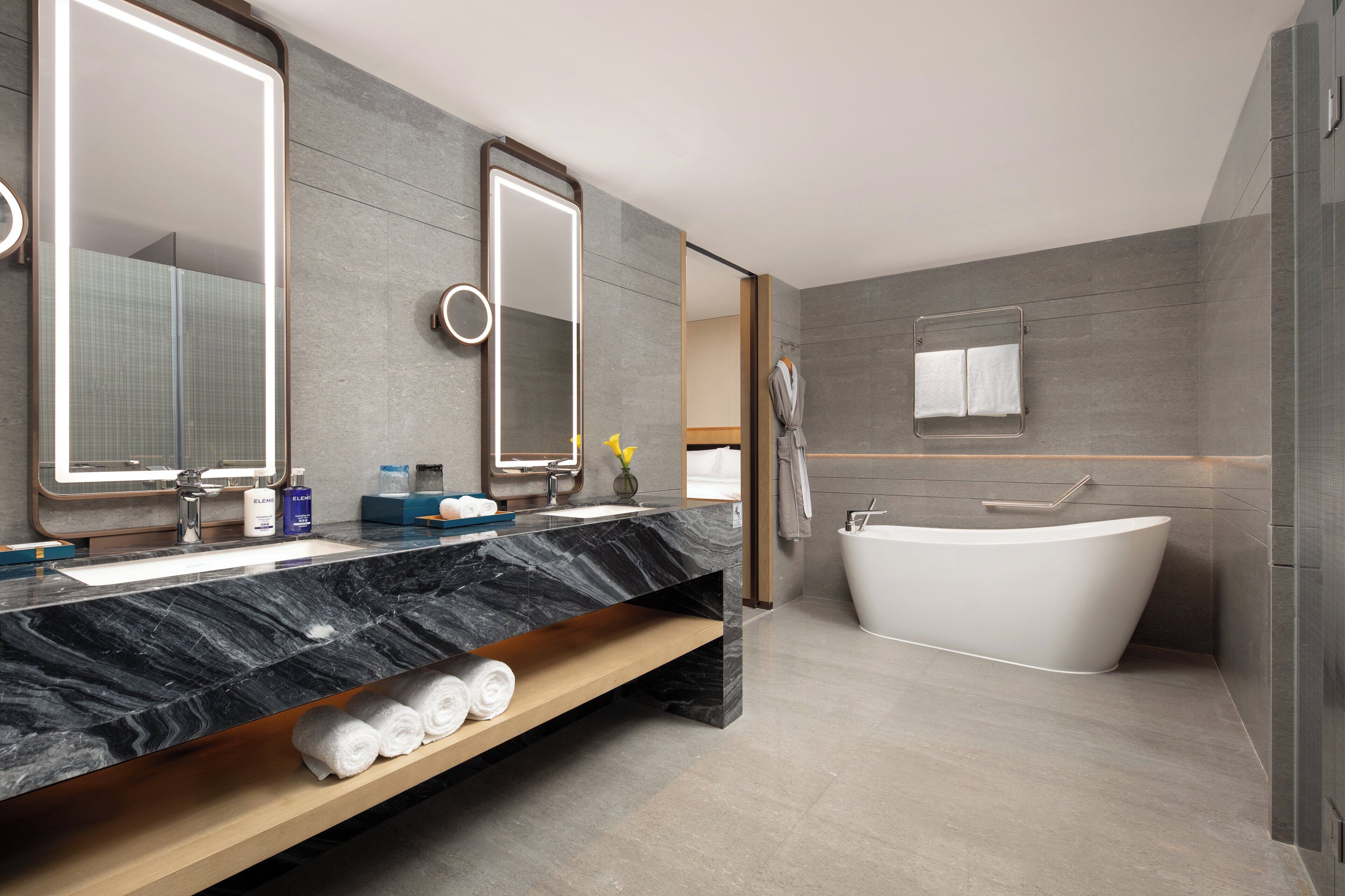 Photo - voco Sanya Dadonghai by IHG - Free Laundry Room