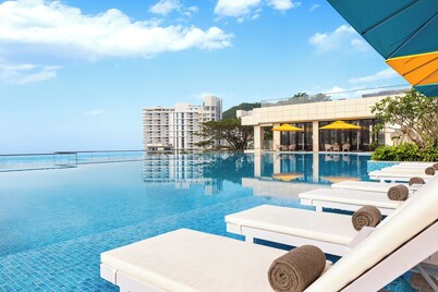 voco Sanya Dadonghai by IHG