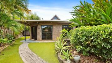 House | 2 bedrooms, Internet