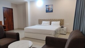 ห้องซูพีเรีย, เตียงคิงไซส์ 1 เตียง | เครื่องนอนระดับพรีเมียม, ผ้าม่านกันแสง, ห้องเก็บเสียง, เตารีด/โต๊ะรีดผ้า