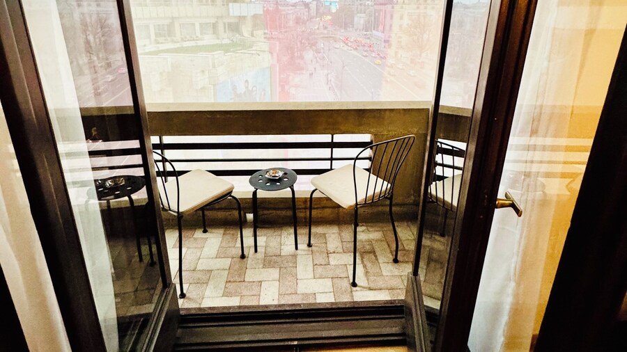 University Square Studio