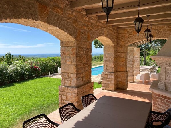 Outdoor dining - Beautiful stone villa with private pool and sea view (Vizinada)