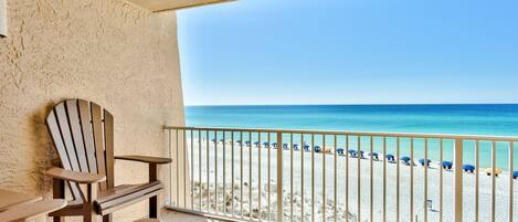 Condo, 2 Bedrooms | Property grounds