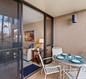 Condo, 2 Bedrooms | Interior