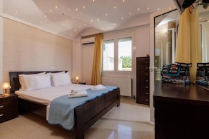 Villa | 5 soverom, strykejern/-brett, wi-fi (inkludert) og sengetøy