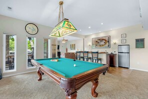 Games room - Trails End Hideaway – Waterfront (Sunrise Beach)