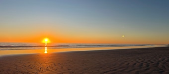 Magpie Sands · Coastal Escape + Wine Country | Beachside Getaway