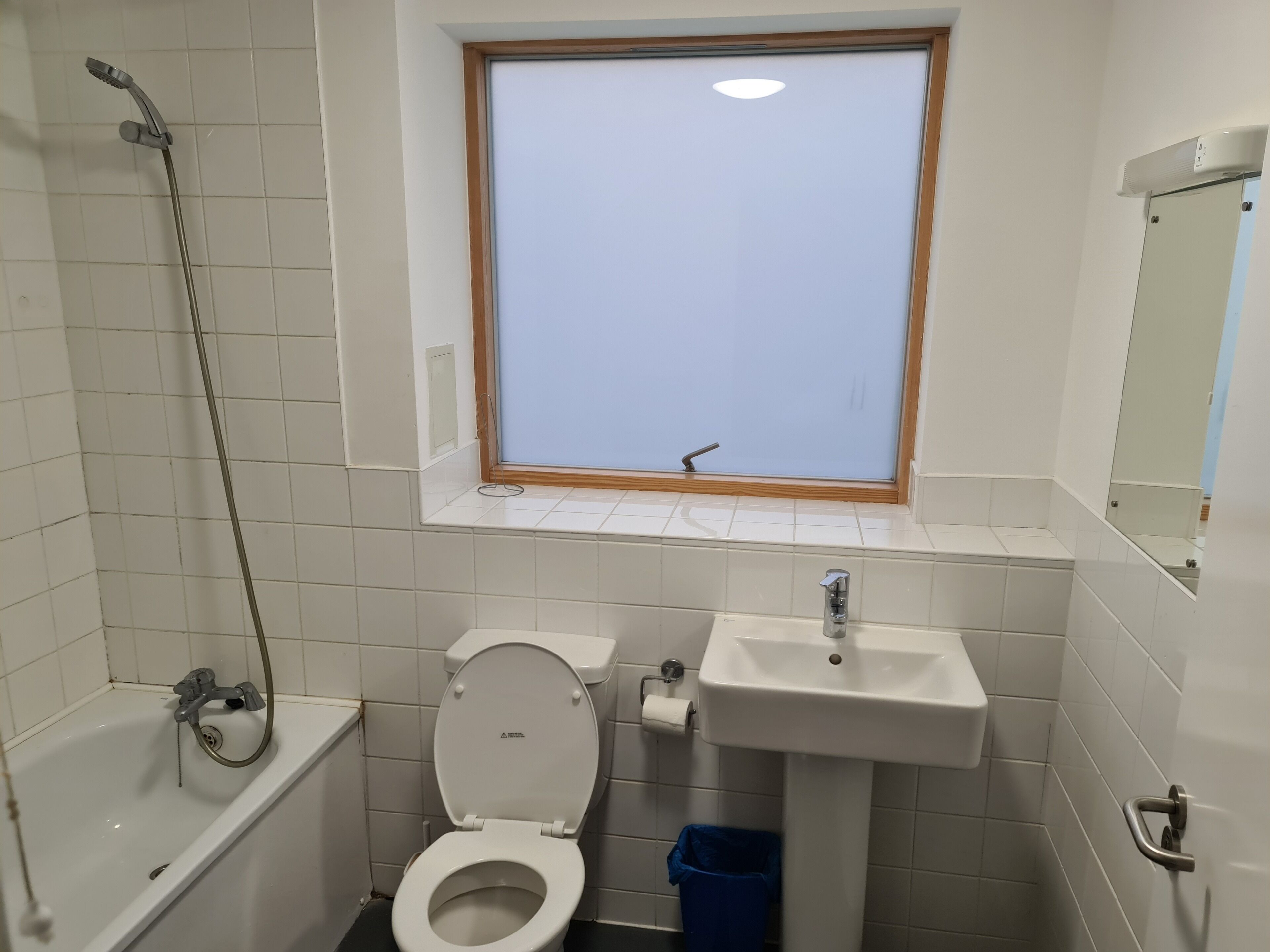 Towels, toilet paper