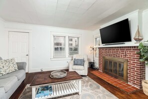 TV, offices - Condo with Tiki Bar, Walk to Beach (Ocean City)