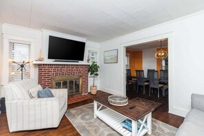 TV, offices - Condo with Tiki Bar, Walk to Beach (Ocean City)