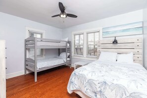 2 bedrooms, iron/ironing board, bed sheets - Condo with Tiki Bar, Walk to Beach (Ocean City)