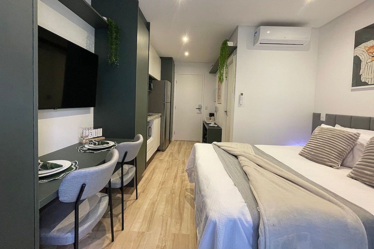 Deluxe-Studio | Verdunkelungsvorhänge, Bügeleisen/Bügelbrett, kostenloses WLAN