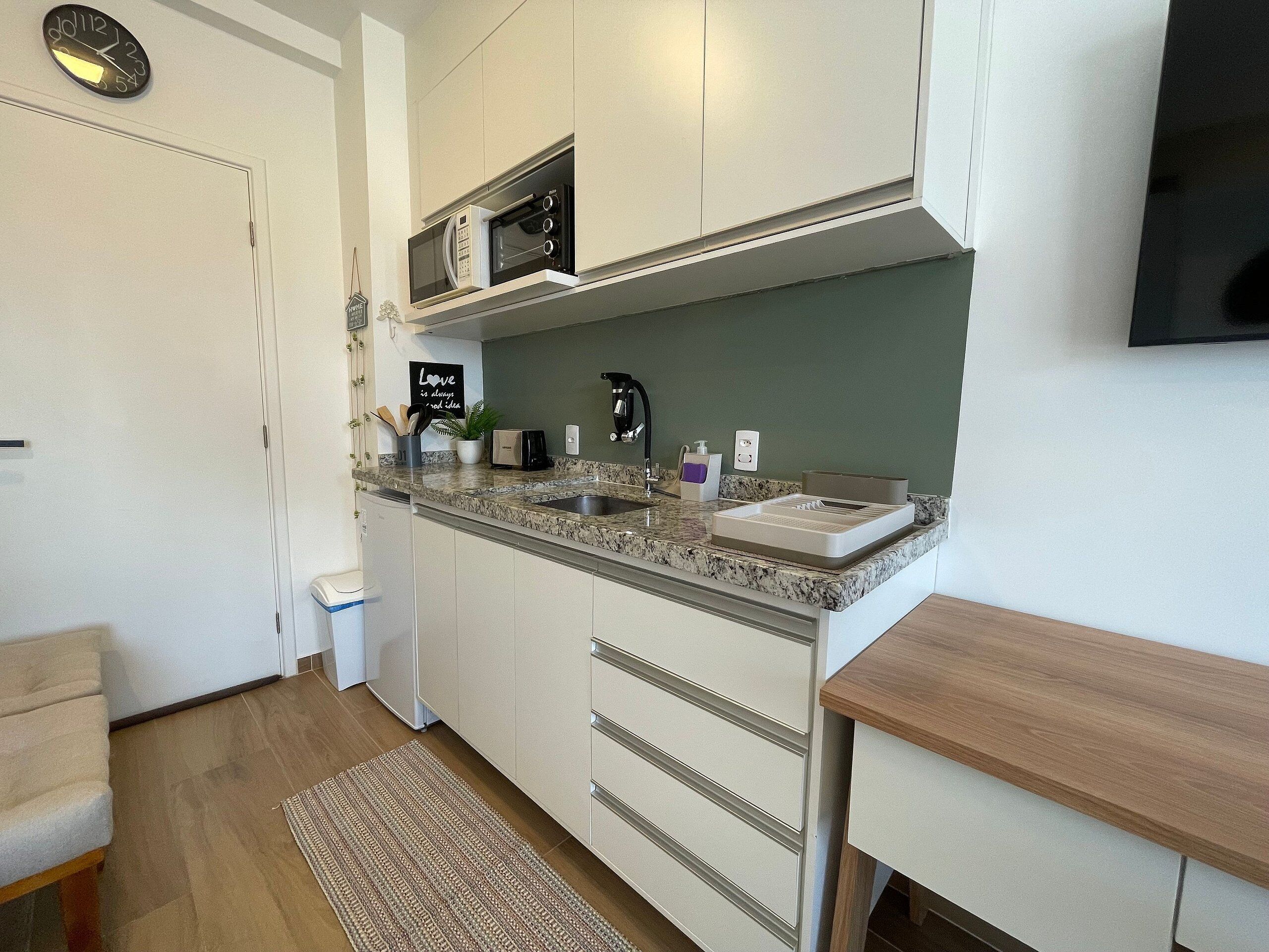 Deluxe Studio | Private kitchen