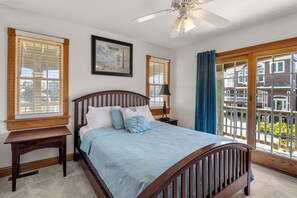 7 bedrooms, desk, iron/ironing board, WiFi - Semper Surf: Private Pool, Hot Tub, Rec Room (Nags Head)