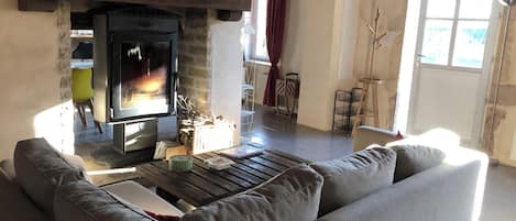 Smart TV, books