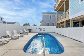 Et oppvarmet basseng