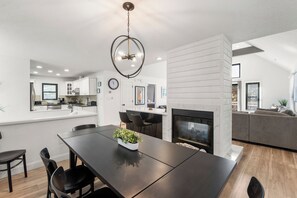 Interior - Inspect2Sea: Pool, Hot Tub | Walk to Downtown Duck (Duck)