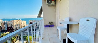 Charming 1-bedroom apartment with AC and WiFi in lovely Durrës