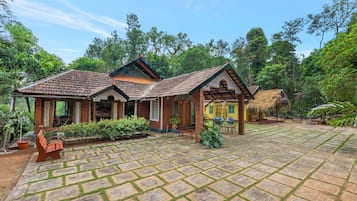 Khu phòng khách