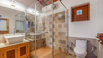 Towels, soap, shampoo, toilet paper