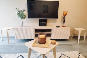 Interior - L'Auberge de l'Entre Potes- Bolia (Maffle)