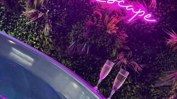 ์ผ์ธ ์คํ ์์กฐ